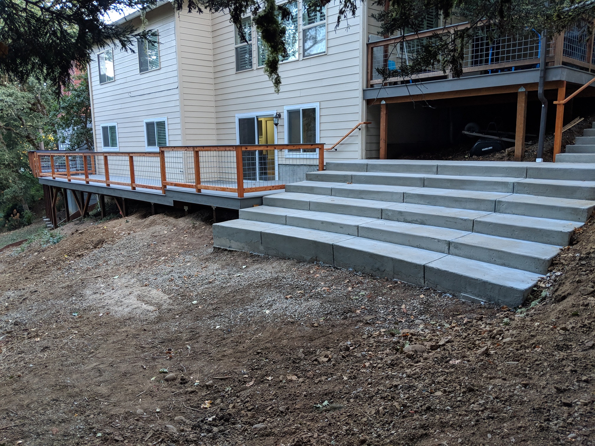 Chandler Ave Retaining Wall And Deck